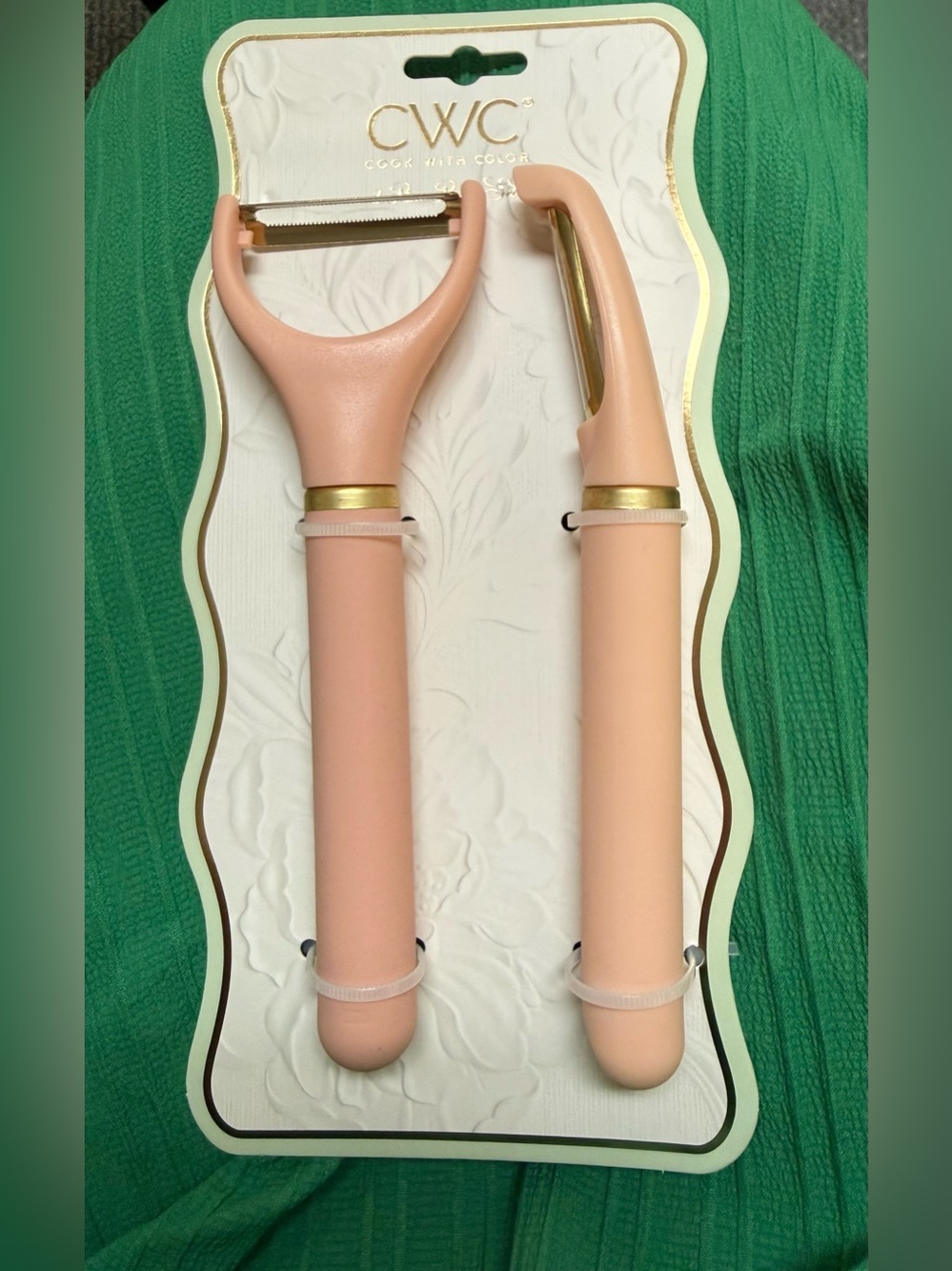 CWC - Pink 2 Piece Peeler Set